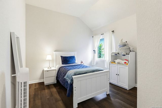 8155 TWO FLS, San Antonio, TX 78255