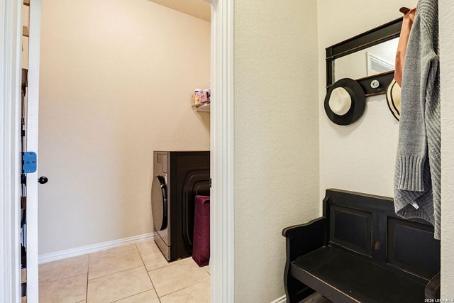 8155 TWO FLS, San Antonio, TX 78255