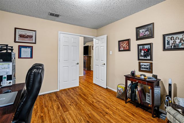 7331 Tree Ridge Court, Fort Worth, TX 76133