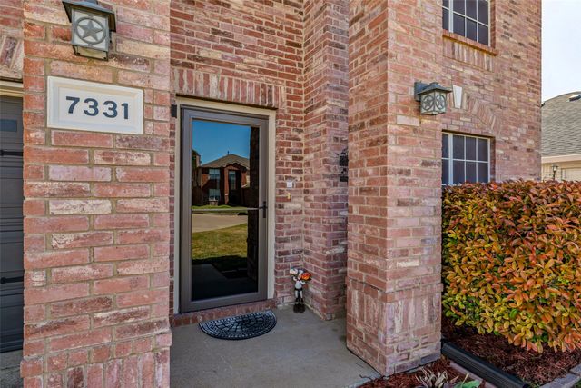 7331 Tree Ridge Court, Fort Worth, TX 76133