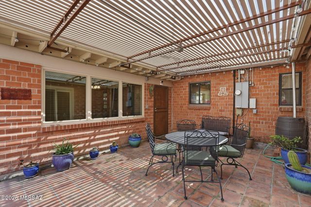 4713 E 9th Street, Tucson, AZ 85711