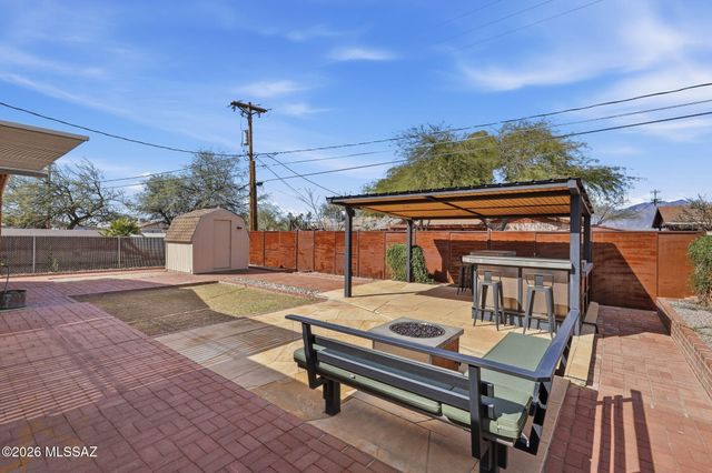 4713 E 9th Street, Tucson, AZ 85711