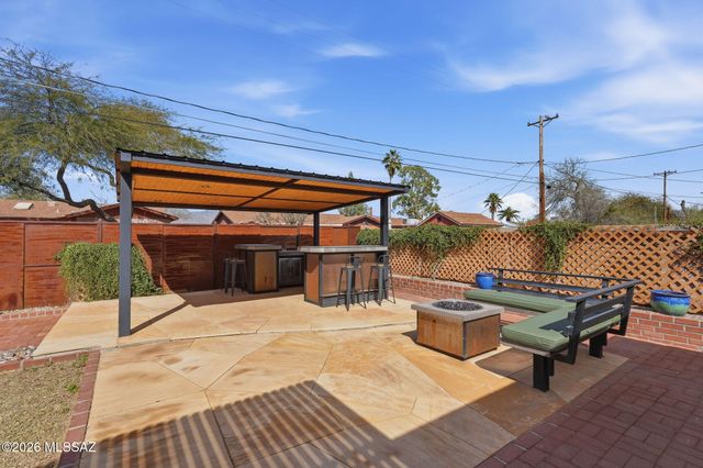 4713 E 9th Street, Tucson, AZ 85711