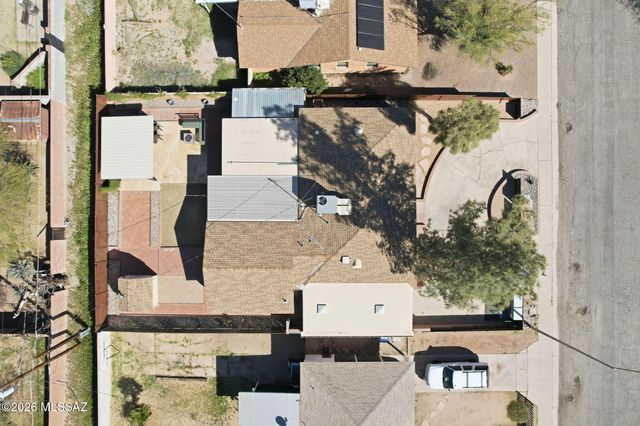 4713 E 9th Street, Tucson, AZ 85711