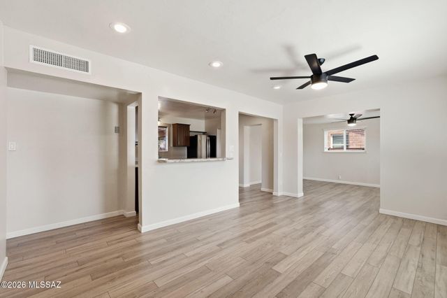 4713 E 9th Street, Tucson, AZ 85711