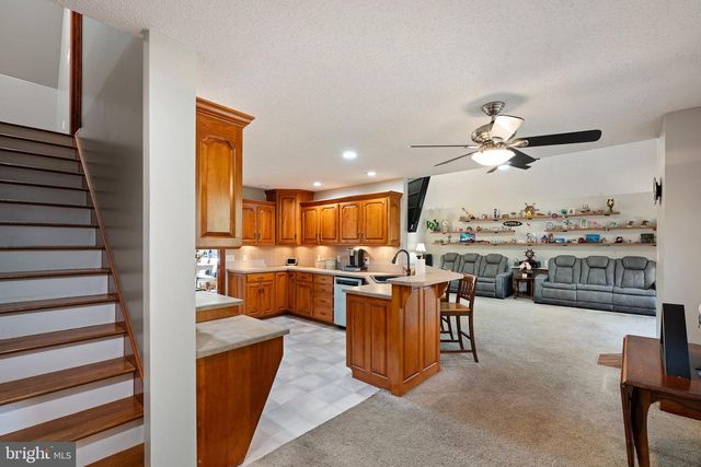 4 HIDDEN HILLS CT, Seaford, DE 19973