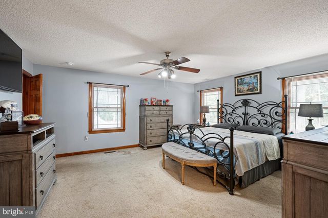 4 HIDDEN HILLS CT, Seaford, DE 19973