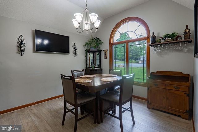 4 HIDDEN HILLS CT, Seaford, DE 19973