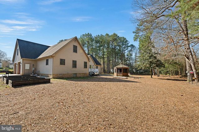 4 HIDDEN HILLS CT, Seaford, DE 19973