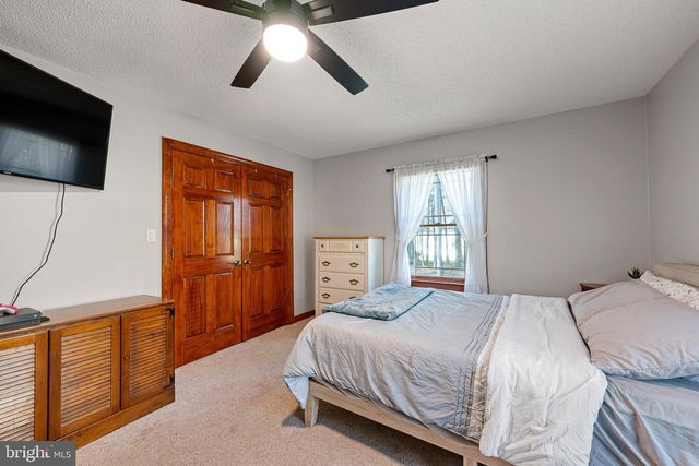 4 HIDDEN HILLS CT, Seaford, DE 19973