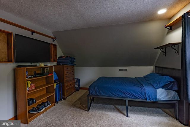 4 HIDDEN HILLS CT, Seaford, DE 19973