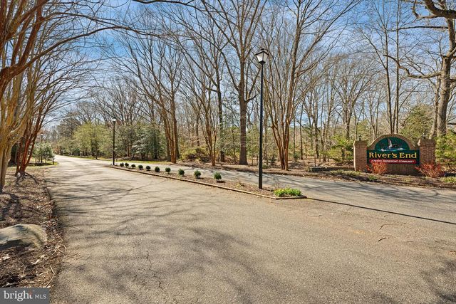 4 HIDDEN HILLS CT, Seaford, DE 19973