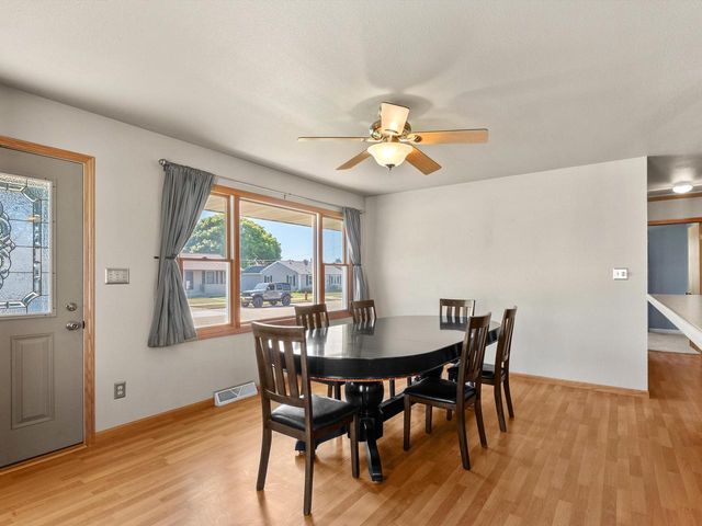 1526 S 24th STREET, Manitowoc, WI 54220