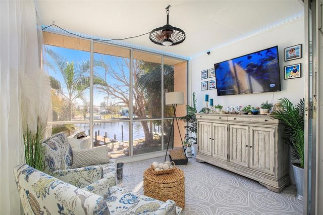 10215 MANATEE AVENUE W 7, Bradenton, FL 34209