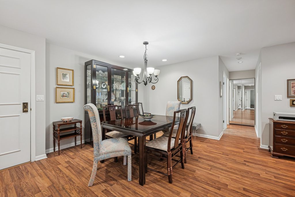 1250 Rudolph Road 2B, Northbrook, IL 60062 — photo 3