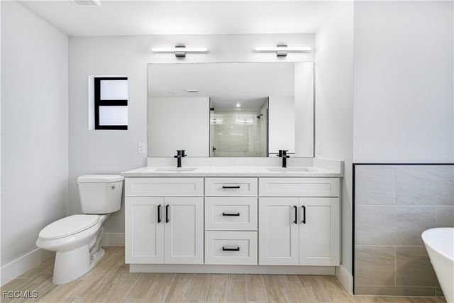 2709 58th ST W, Lehigh Acres, FL 33971