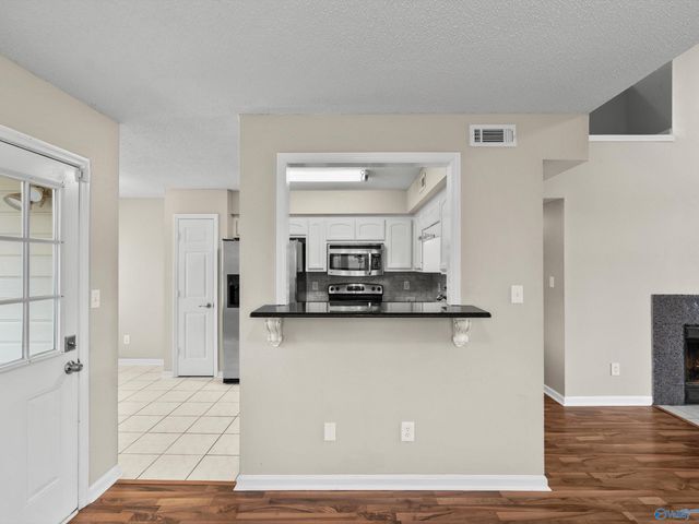 203 Brushcreek Drive SW, Huntsville, AL 35824