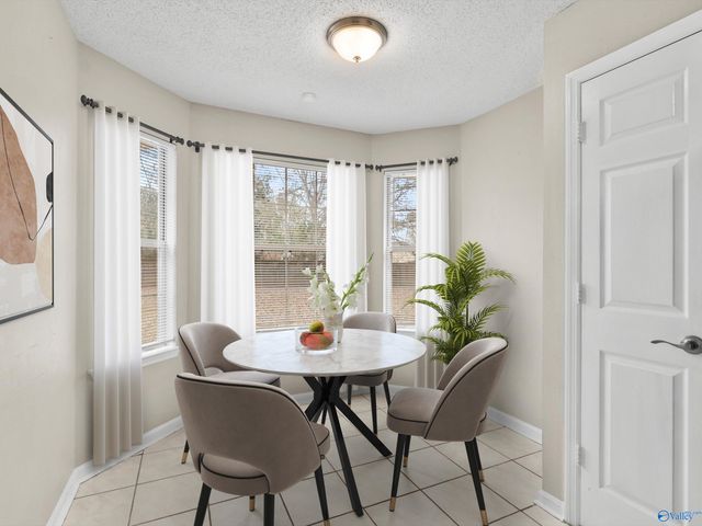 203 Brushcreek Drive SW, Huntsville, AL 35824