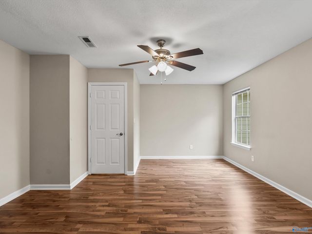 203 Brushcreek Drive SW, Huntsville, AL 35824