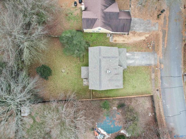 203 Brushcreek Drive SW, Huntsville, AL 35824