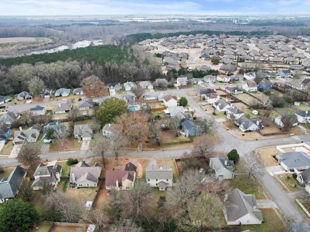 203 Brushcreek Drive SW, Huntsville, AL 35824