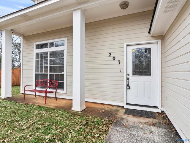203 Brushcreek Drive SW, Huntsville, AL 35824