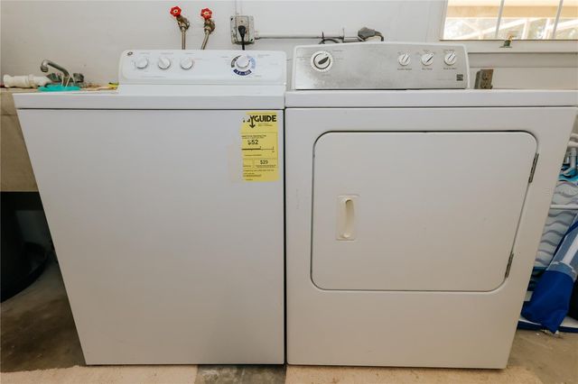 5211 24TH AVENUE DRIVE W, Bradenton, FL 34209