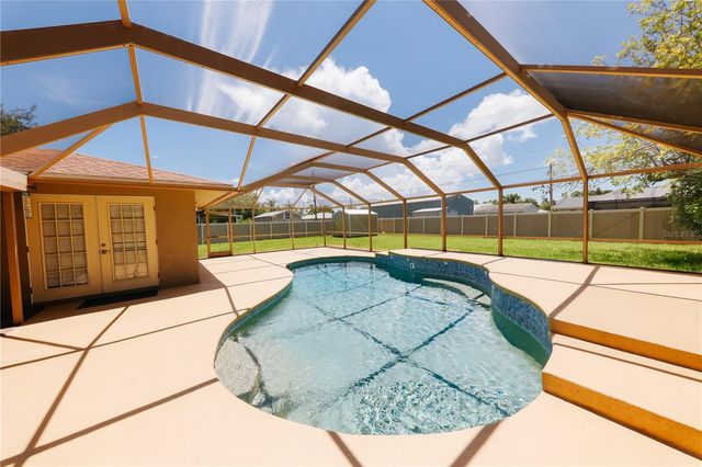 5211 24TH AVENUE DRIVE W, Bradenton, FL 34209