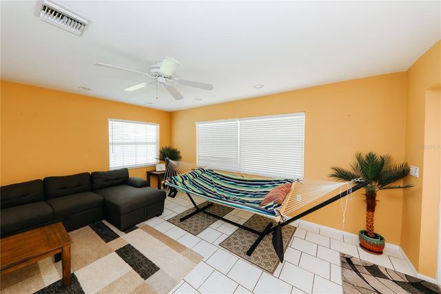 5211 24TH AVENUE DRIVE W, Bradenton, FL 34209