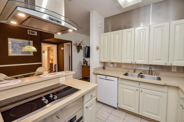 10811 Richmond Avenue 38, Houston, TX 77042