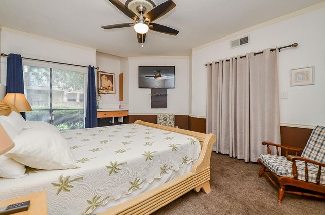 10811 Richmond Avenue 38, Houston, TX 77042