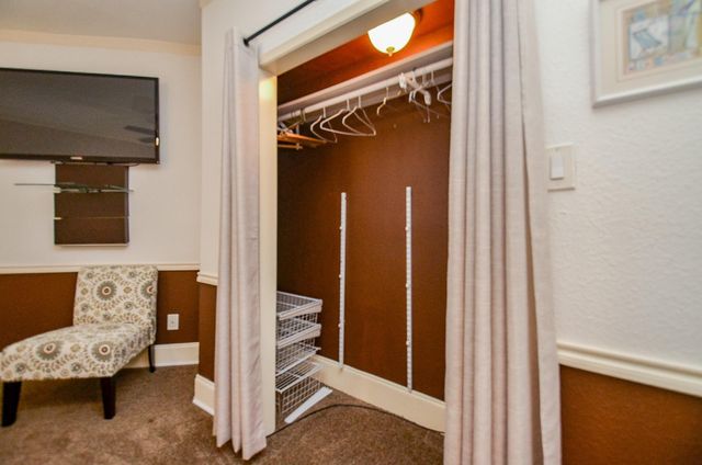 10811 Richmond Avenue 38, Houston, TX 77042