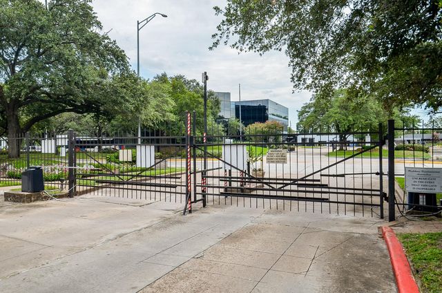 10811 Richmond Avenue 38, Houston, TX 77042