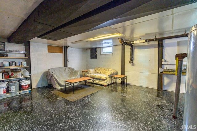1516 Taylor Avenue, Evansville, IN 47714