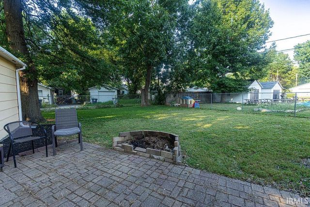 1516 Taylor Avenue, Evansville, IN 47714