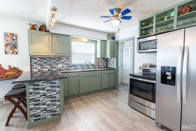 1516 Taylor Avenue, Evansville, IN 47714