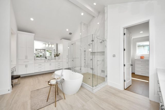 1721 Chantilly Lane, Houston, TX 77018