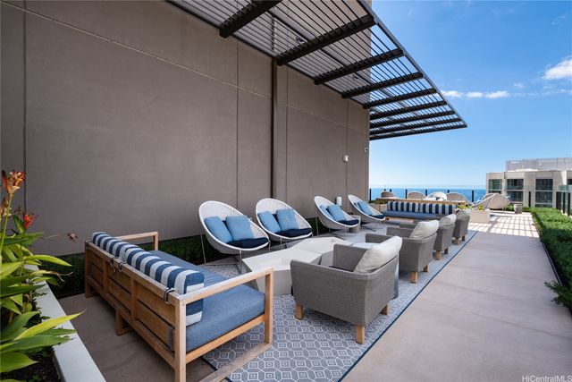 987 Queen Street 2104, Honolulu, HI 96814