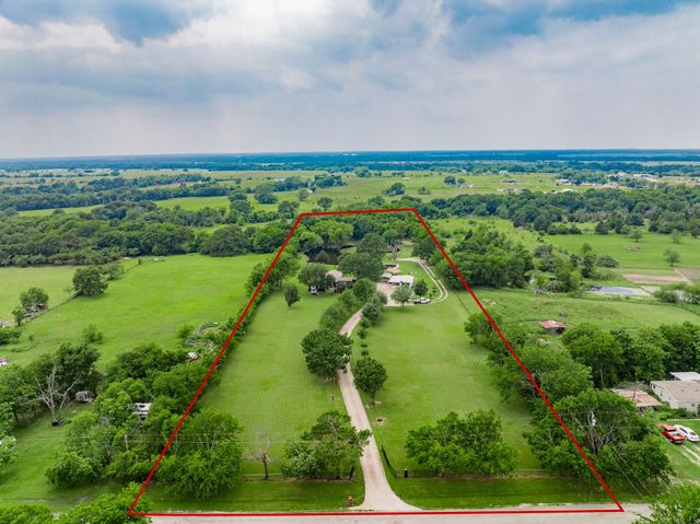 350 Vz County Road 3907, Wills Point, TX 75169