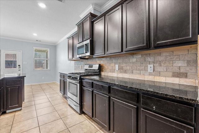 6525 Stoney Creek Drive, Pasadena, TX 77503