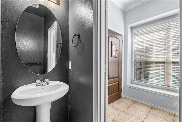 6525 Stoney Creek Drive, Pasadena, TX 77503