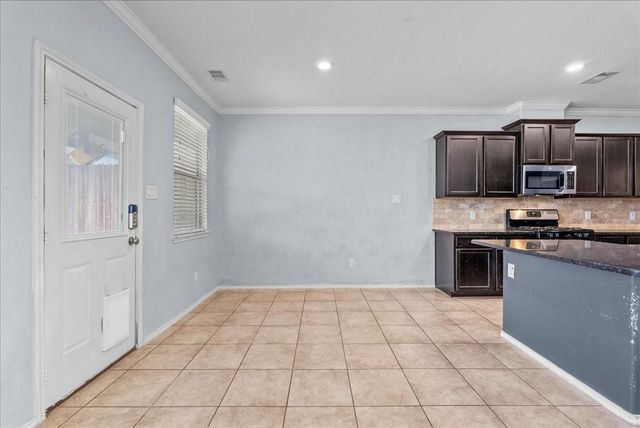 6525 Stoney Creek Drive, Pasadena, TX 77503