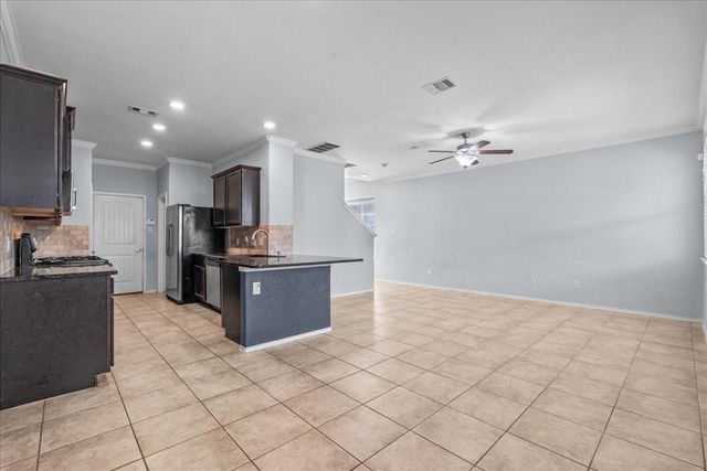 6525 Stoney Creek Drive, Pasadena, TX 77503