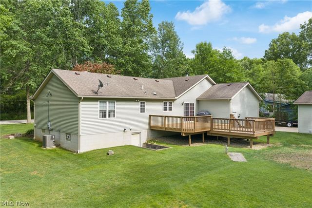 1312 Evelyn Lane, Akron, OH 44306