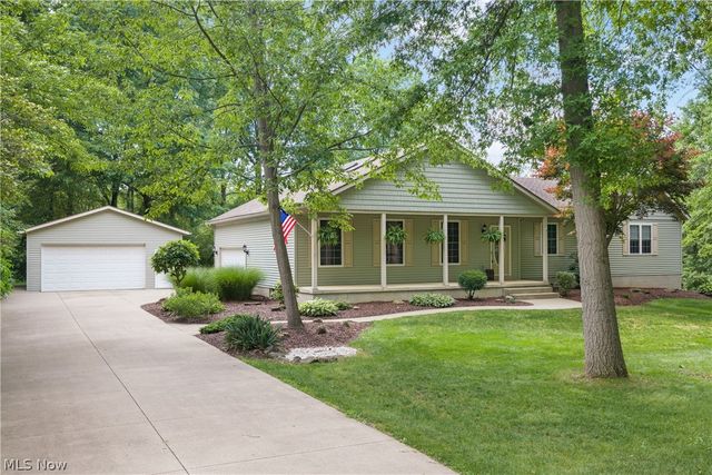 1312 Evelyn Lane, Akron, OH 44306