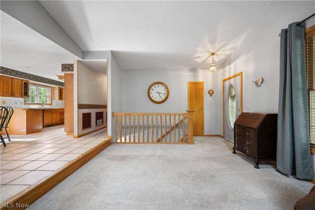 1312 Evelyn Lane, Akron, OH 44306