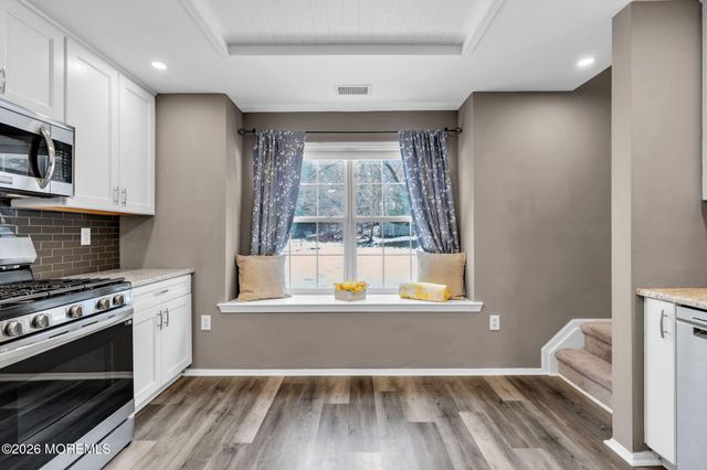 47 Madison Court, Tinton Falls, NJ 07712