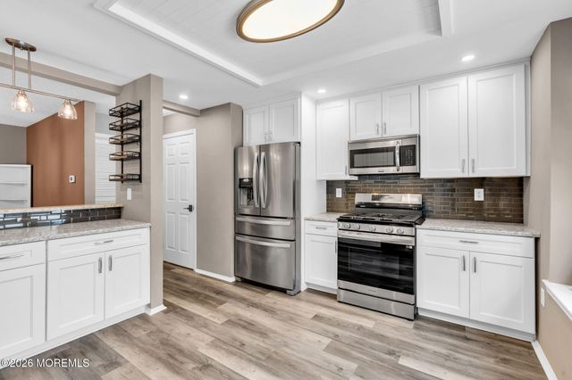 47 Madison Court, Tinton Falls, NJ 07712