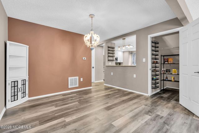 47 Madison Court, Tinton Falls, NJ 07712