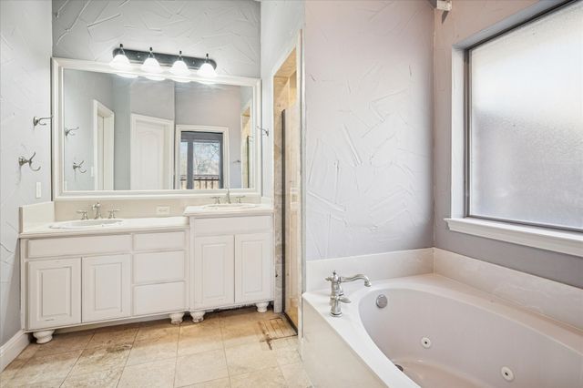 3308 Texas Trail Court, Hurst, TX 76054